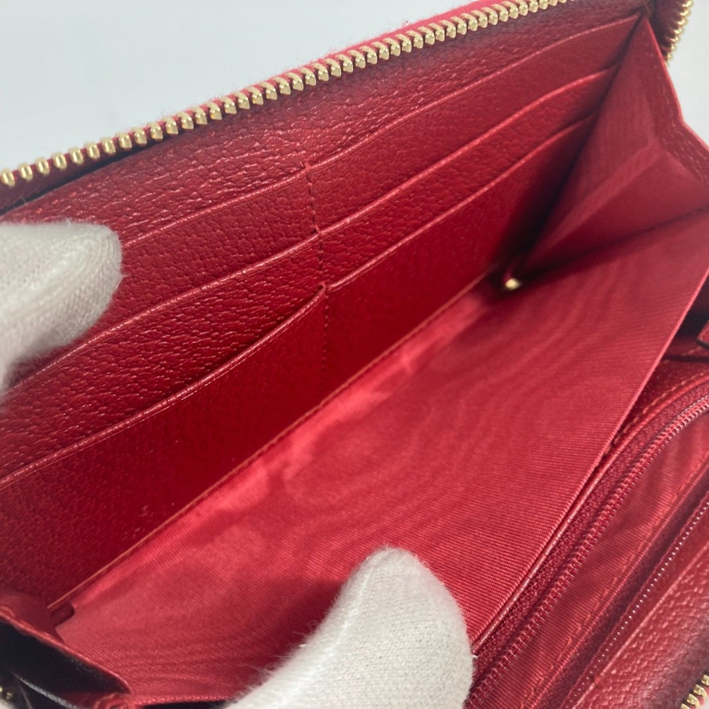 Gucci Red Other Long Wallet (Bi-Fold)