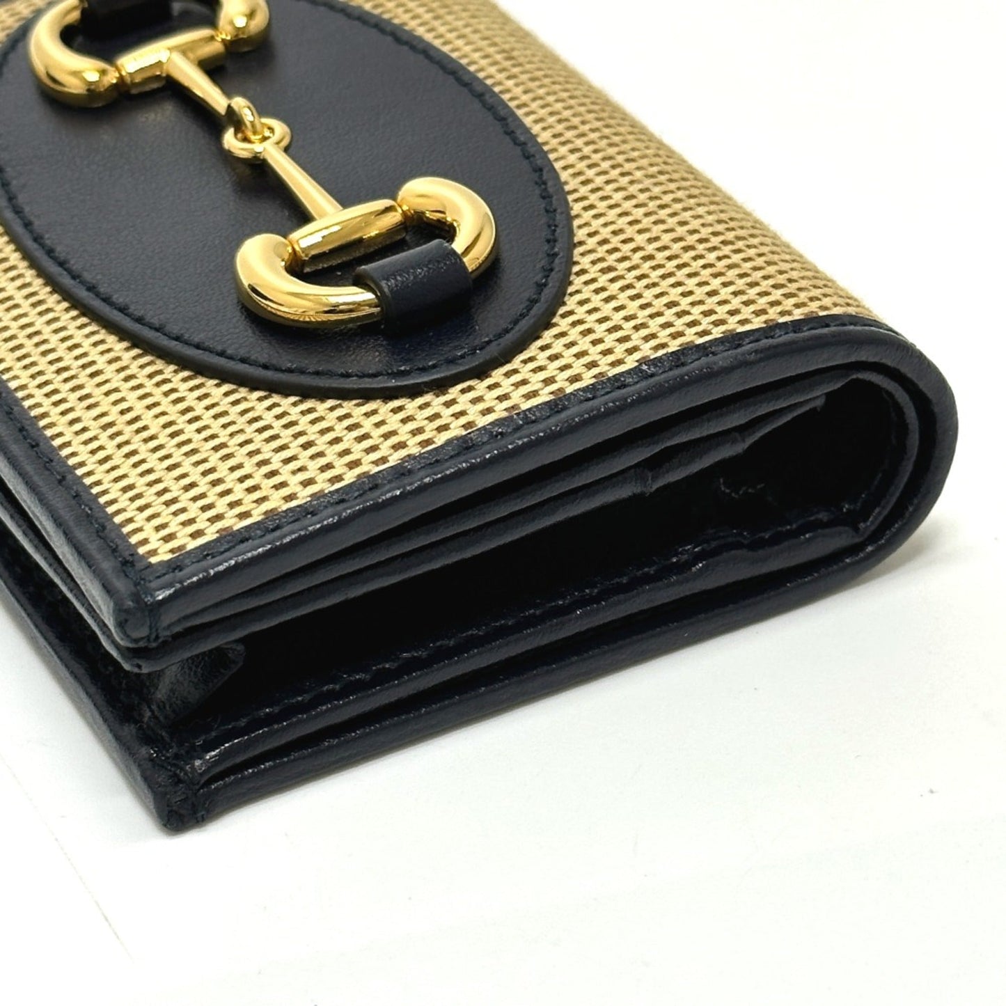 Gucci Beige Other Wallet (Tri-Fold)