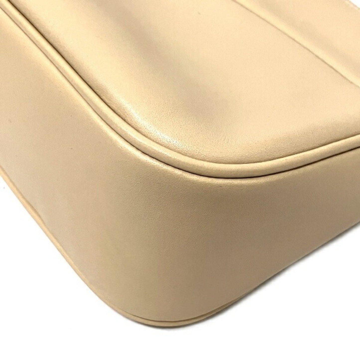 Gucci Beige Leather Handbag