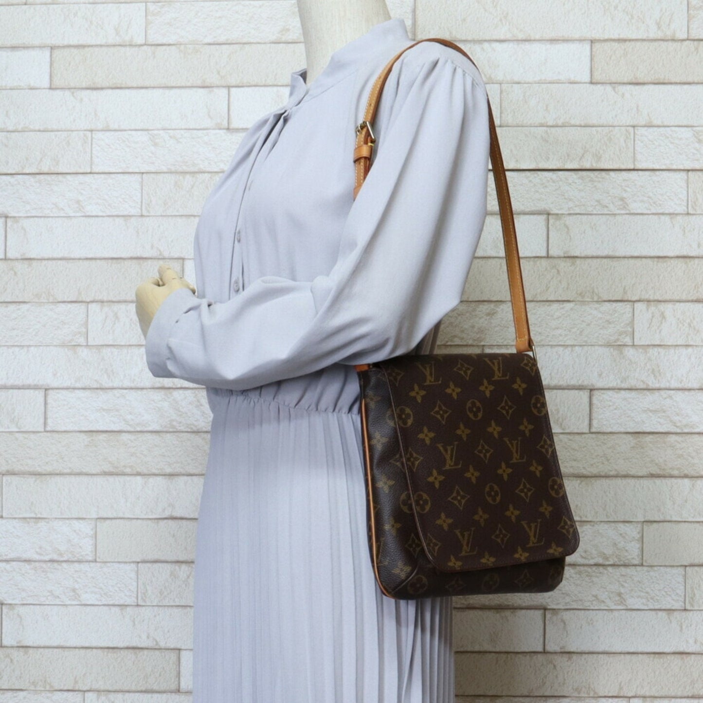 Louis Vuitton Monogram Brown Monogram Shoulder Bag