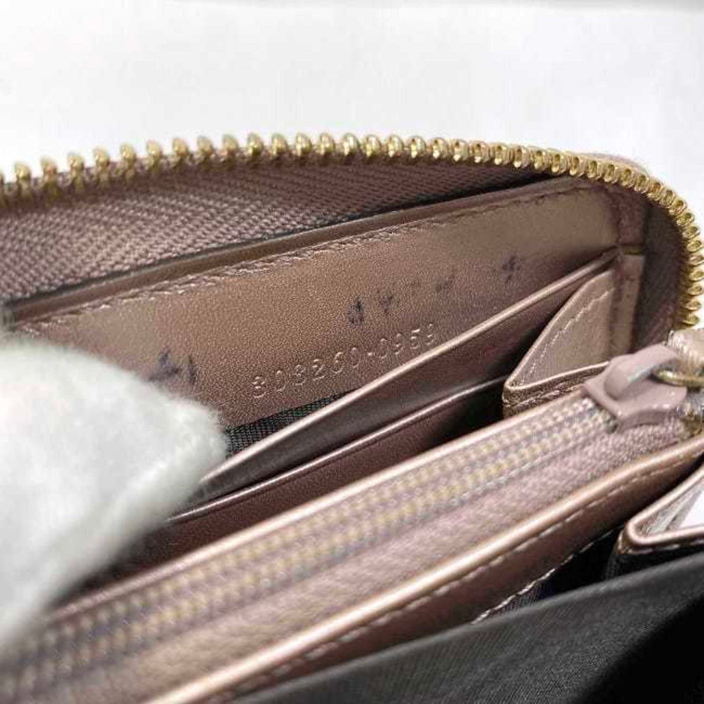 Gucci Microguccissima Gold Pink Patent Leather Long Wallet (Bi-Fold)