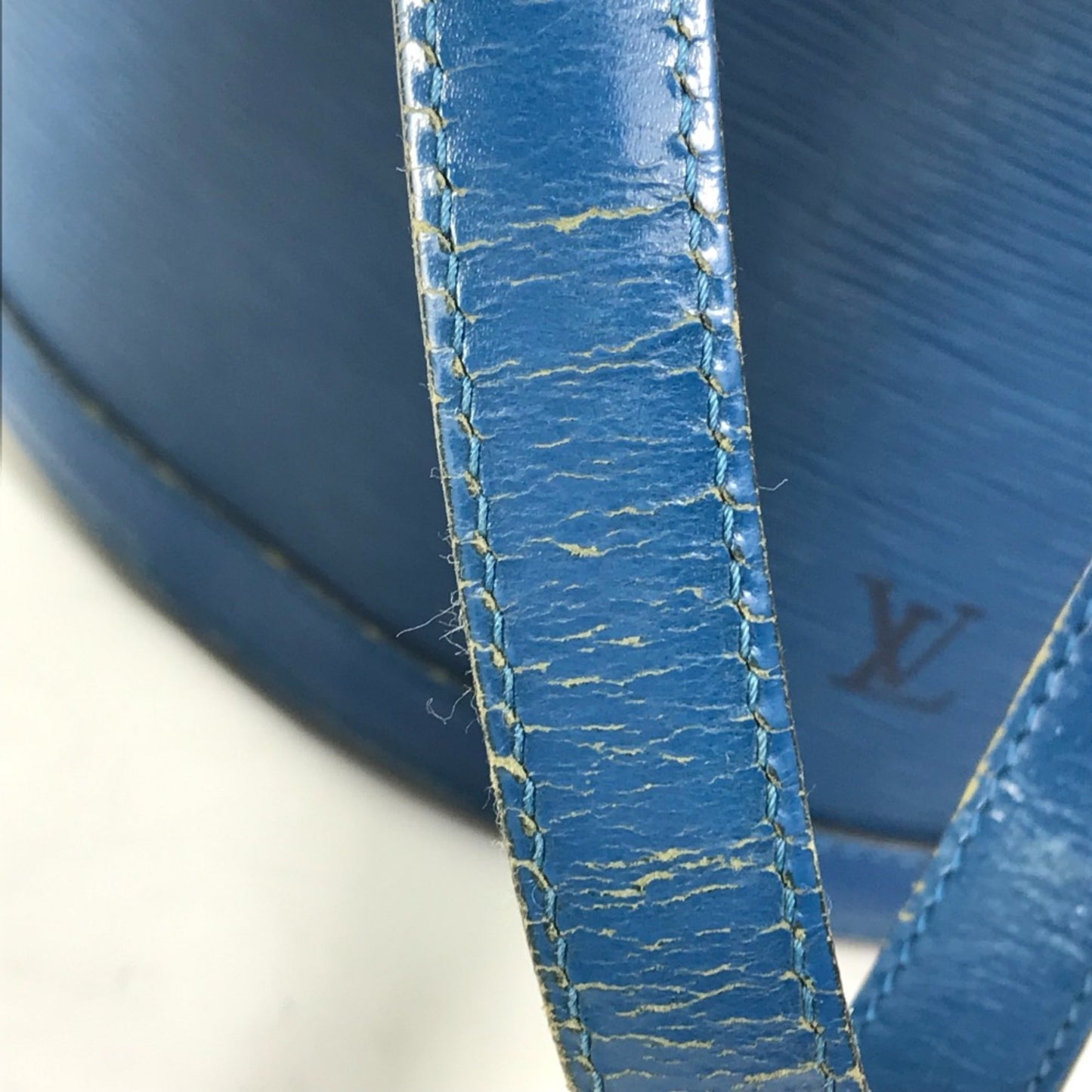 Louis Vuitton Blue Leather Shoulder Bag