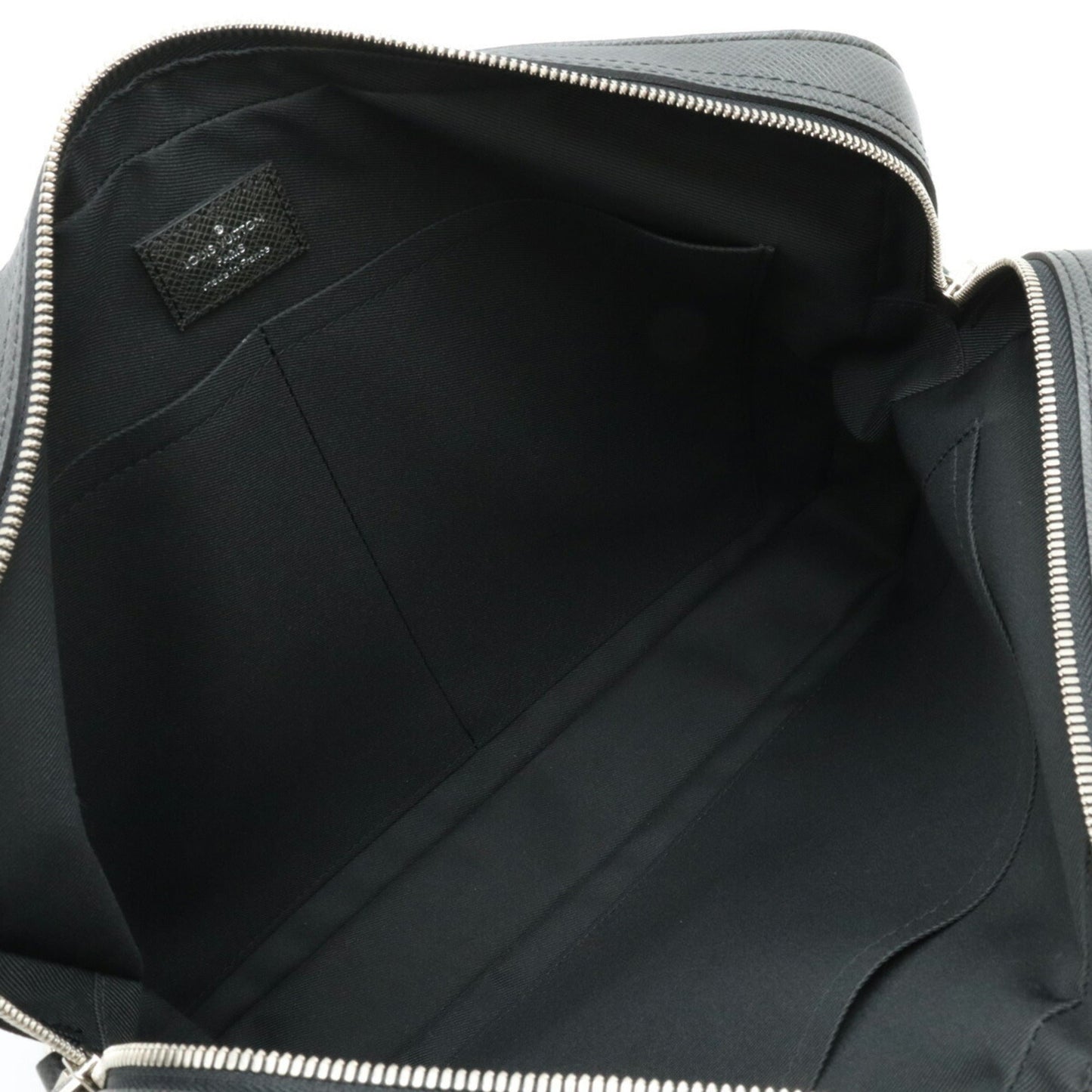 Louis Vuitton Ardoise Black Taiga Leather Shoulder Bag