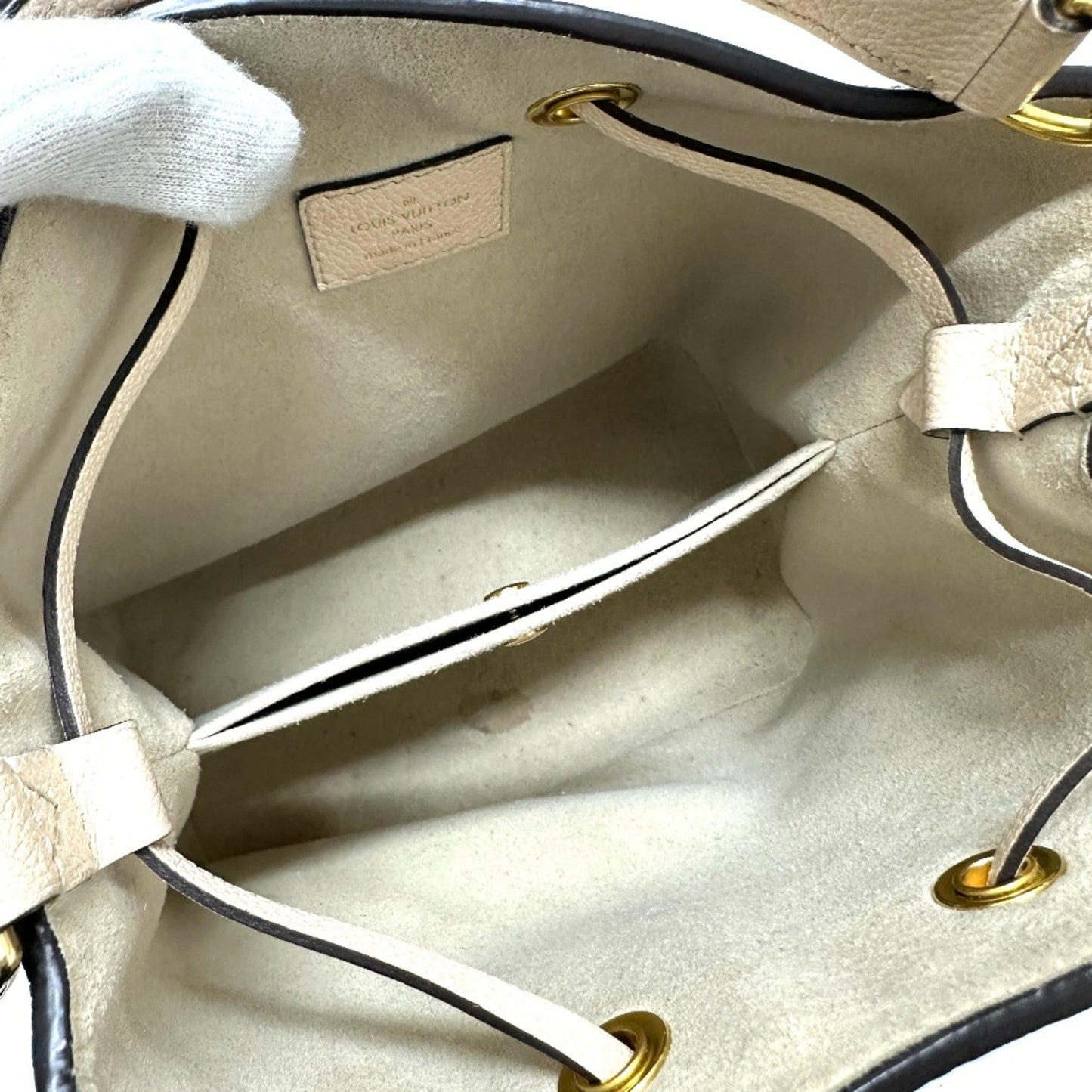 Louis Vuitton Beige Other Shoulder Bag