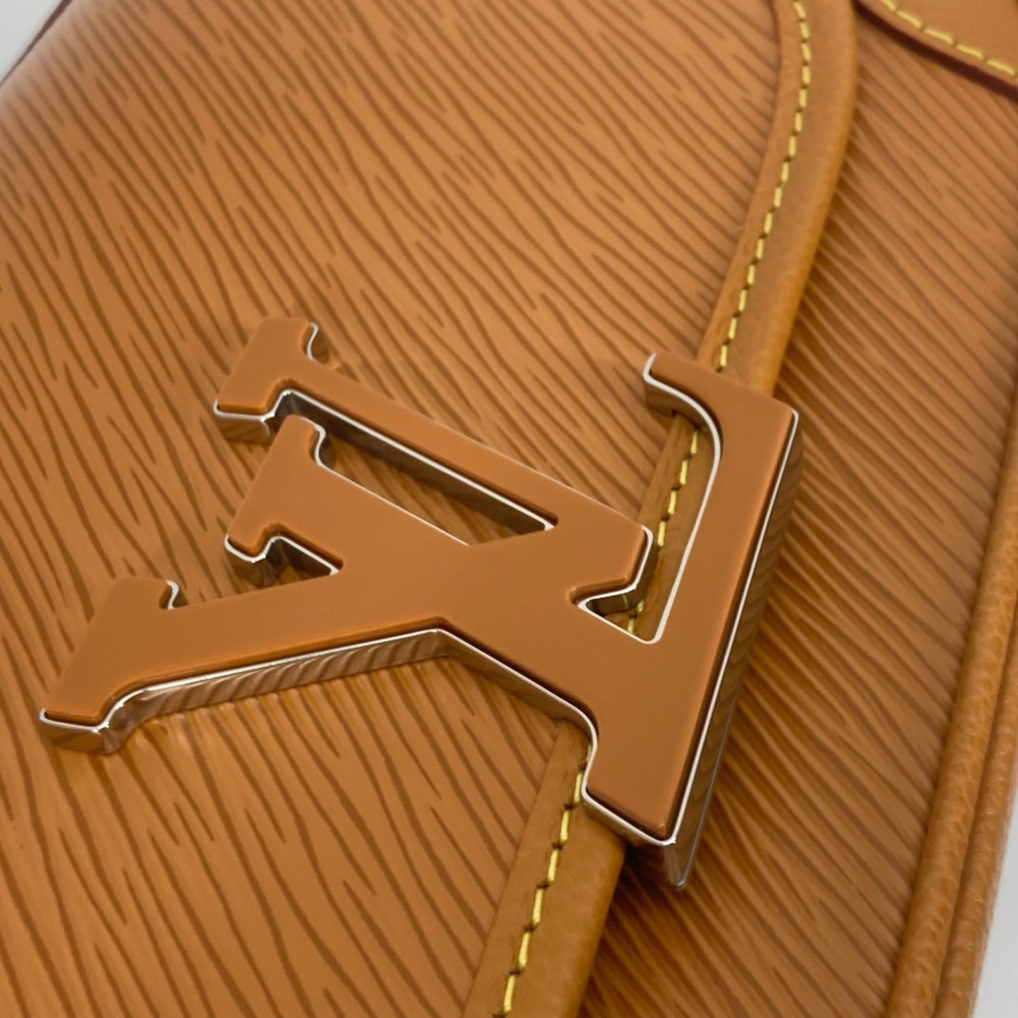 Louis Vuitton Beige Leather Shoulder Bag