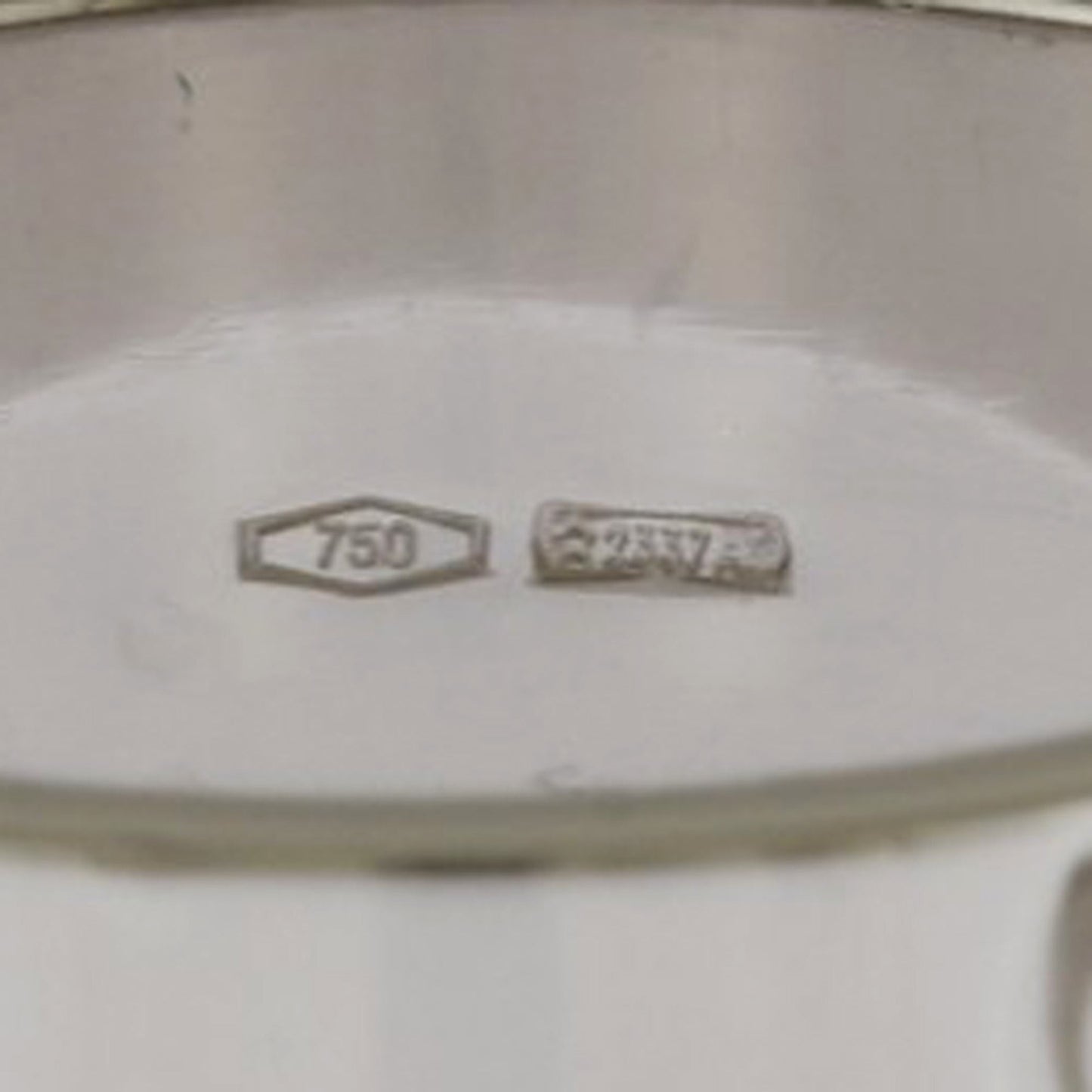 Gucci Icon White Gold White Gold (18K) Band Ring