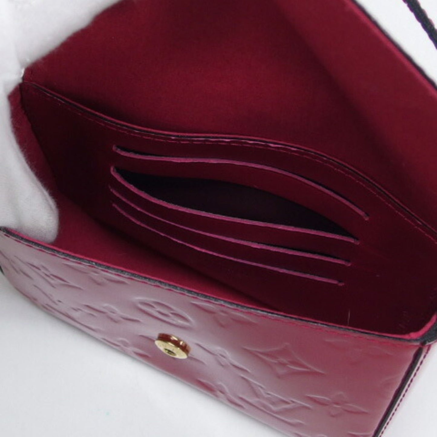 Louis Vuitton Monogram Vernis Indian Rose Pink Monogram Vernis Pochette Shoulder Bag
