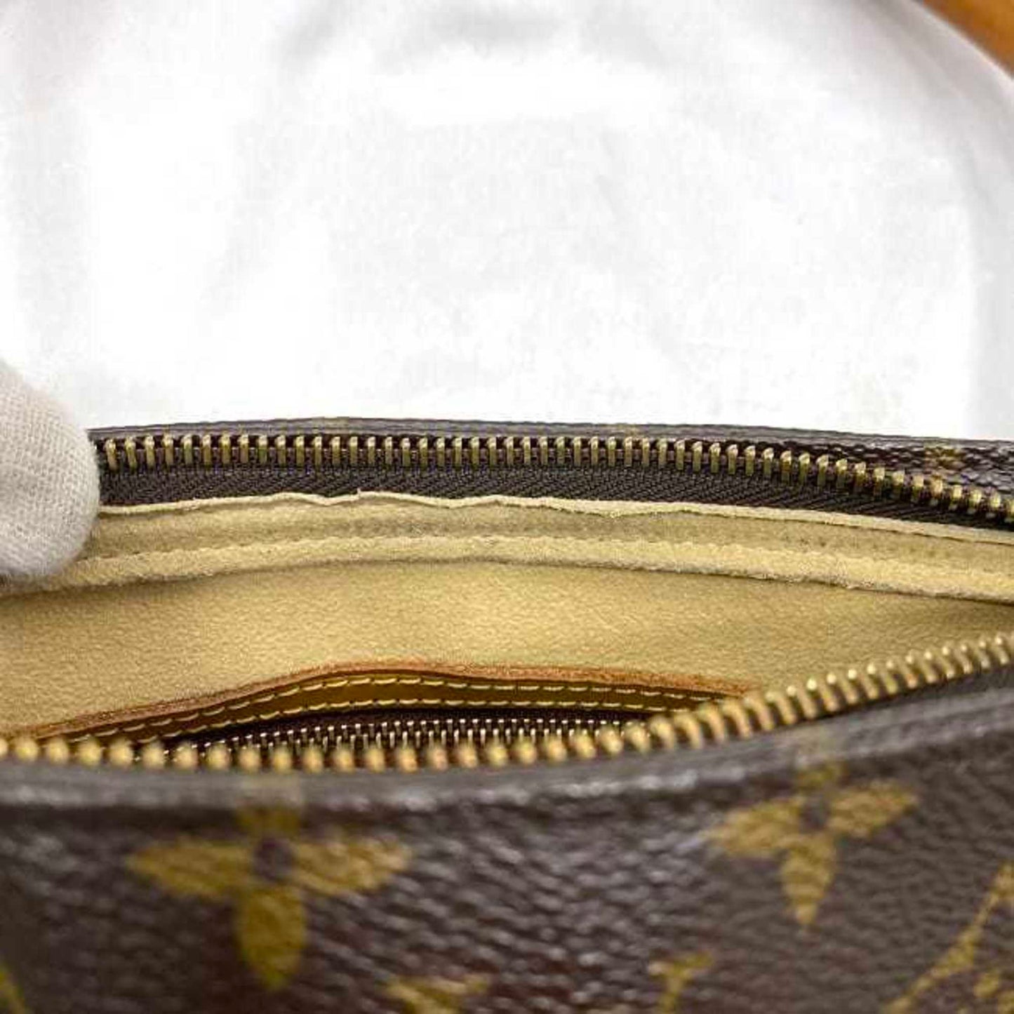 Louis Vuitton Brown Monogram Monogram Handbag Shoulder Bag