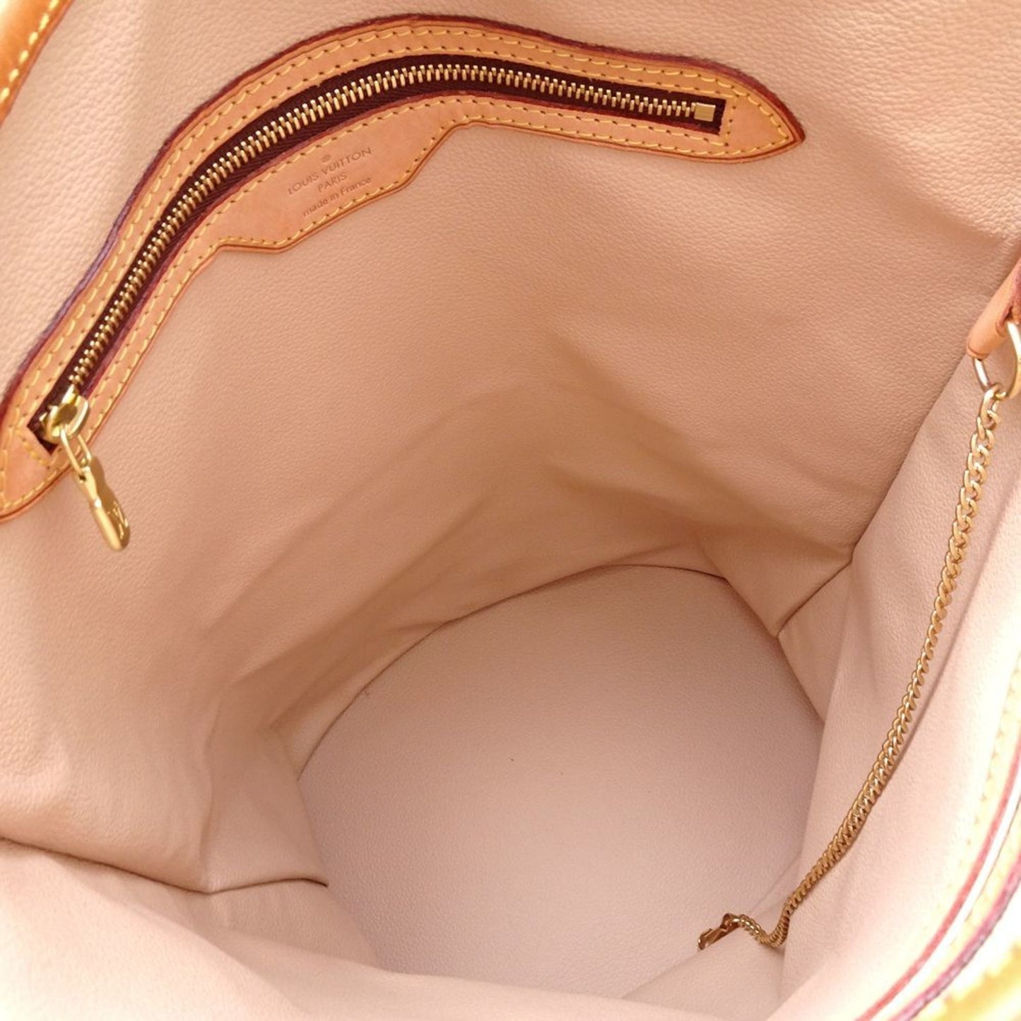 Louis Vuitton Brown Monogram Monogram Shoulder Bag