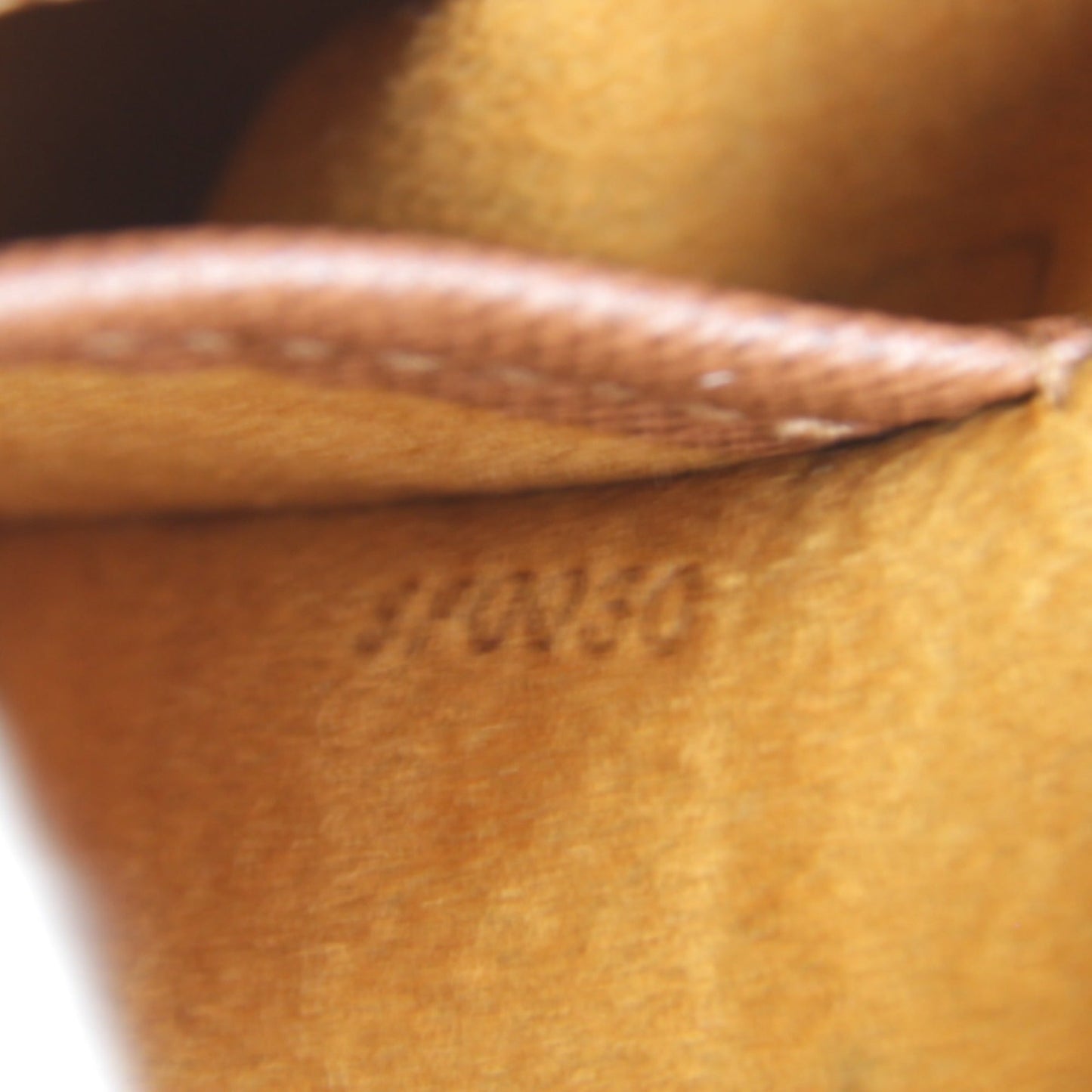 Louis Vuitton Brown Monogram Monogram Canvas Shoulder Bag