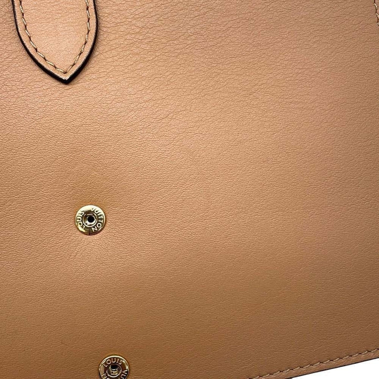 Louis Vuitton Camel Leather Shoulder Bag