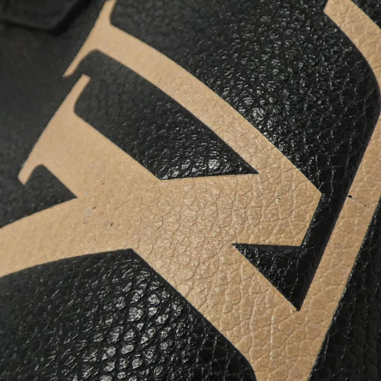 Louis Vuitton Beige Black Leather Shoulder Bag
