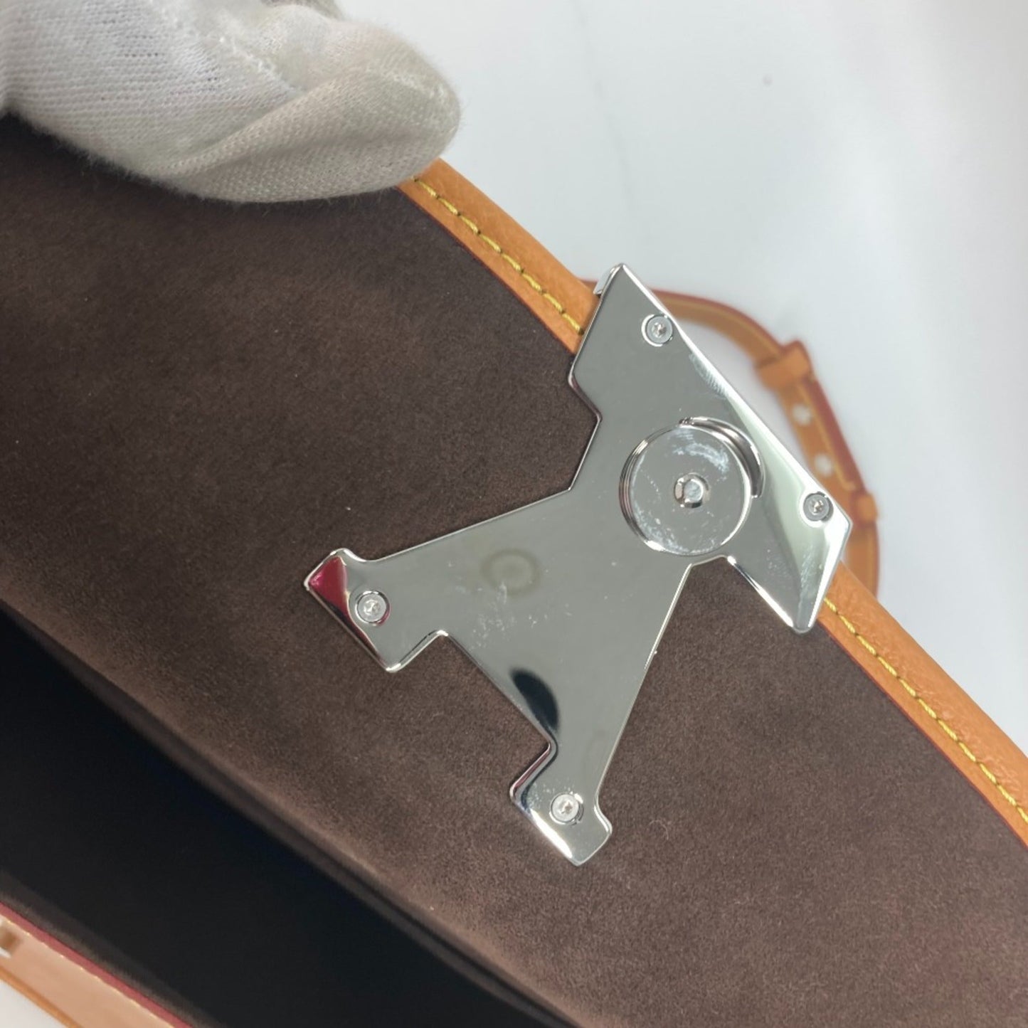 Louis Vuitton Beige Leather Shoulder Bag