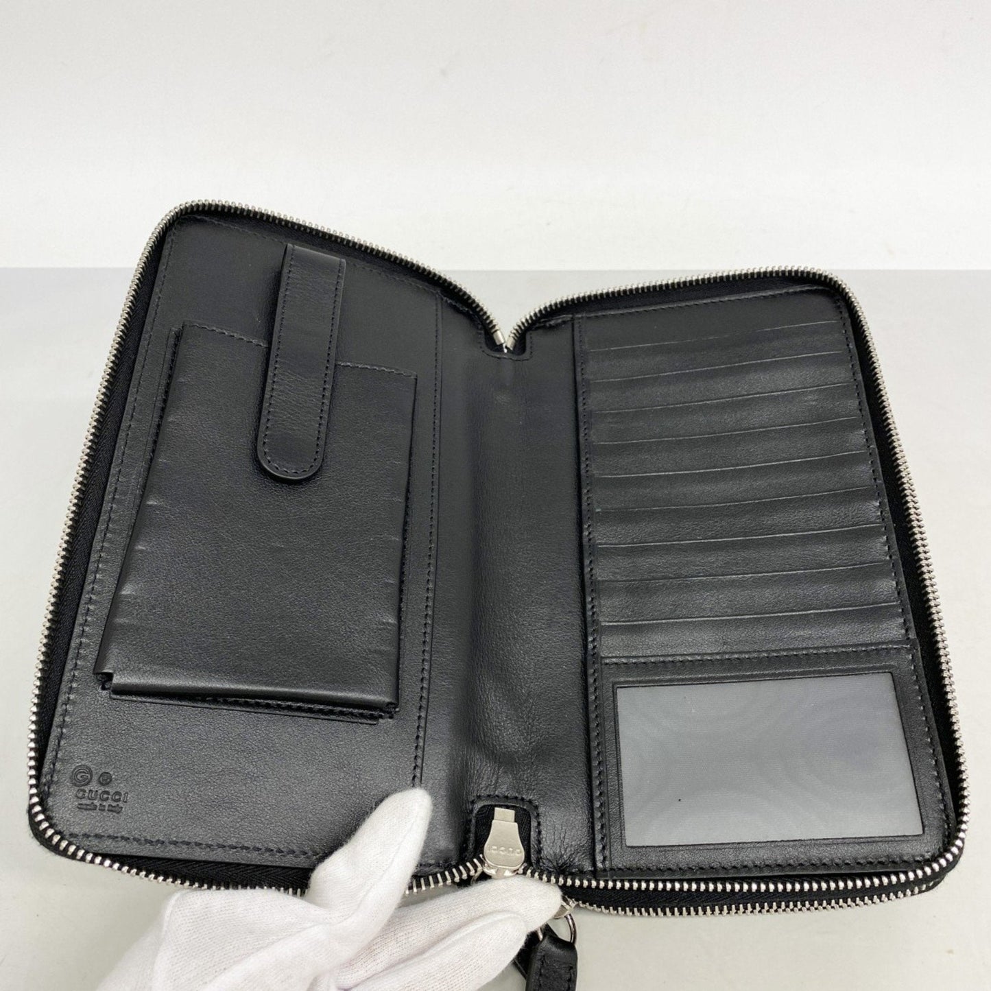 Gucci Black Leather Long Wallet (Bi-Fold)