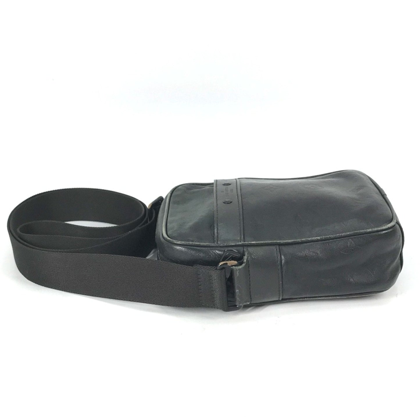 Louis Vuitton Black Leather Shoulder Bag