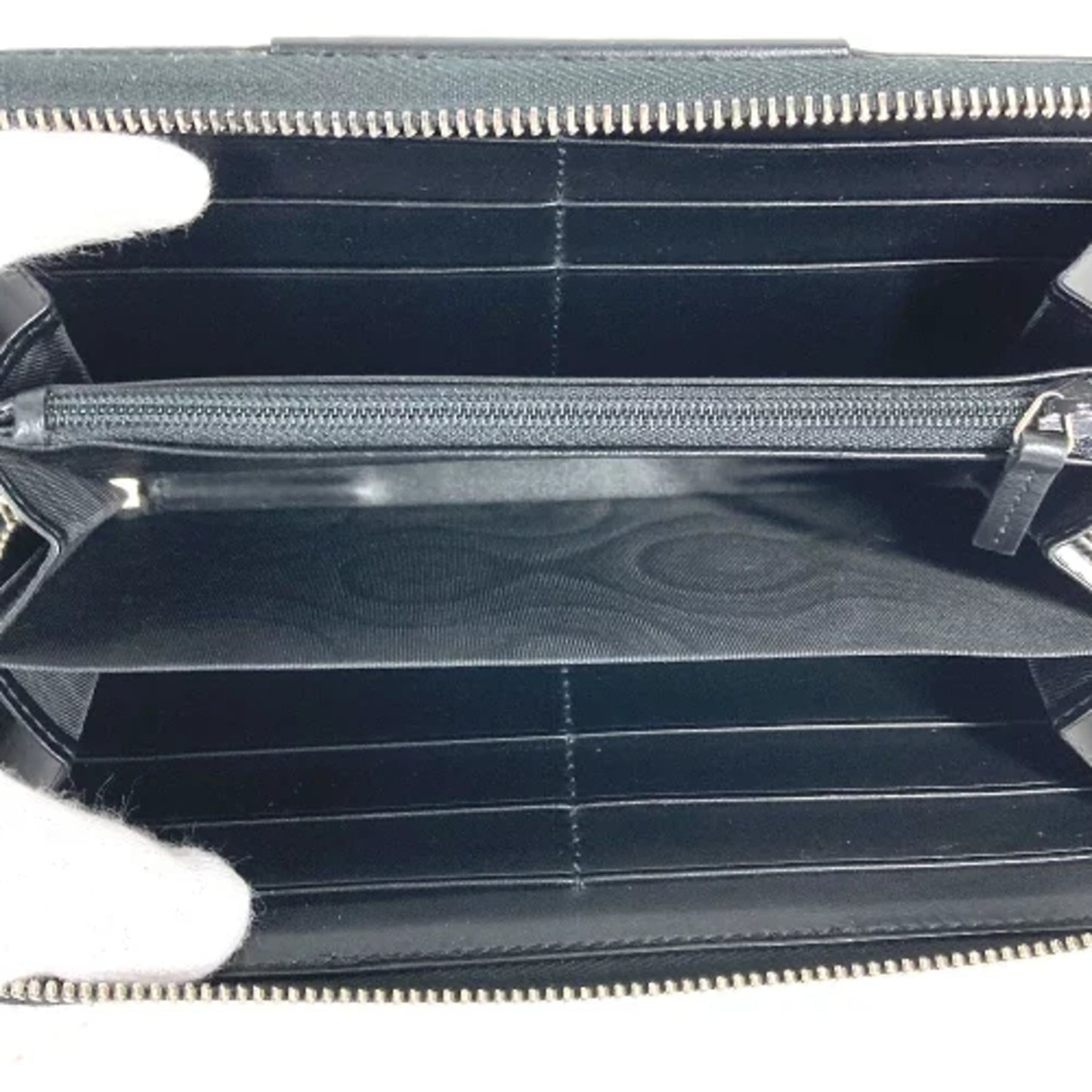Gucci Beige Other Long Wallet (Bi-Fold)