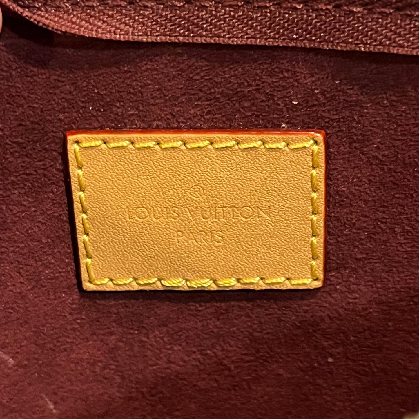 LOUIS VUITTON CarryAll MM Brown Monogram Hobo Bag