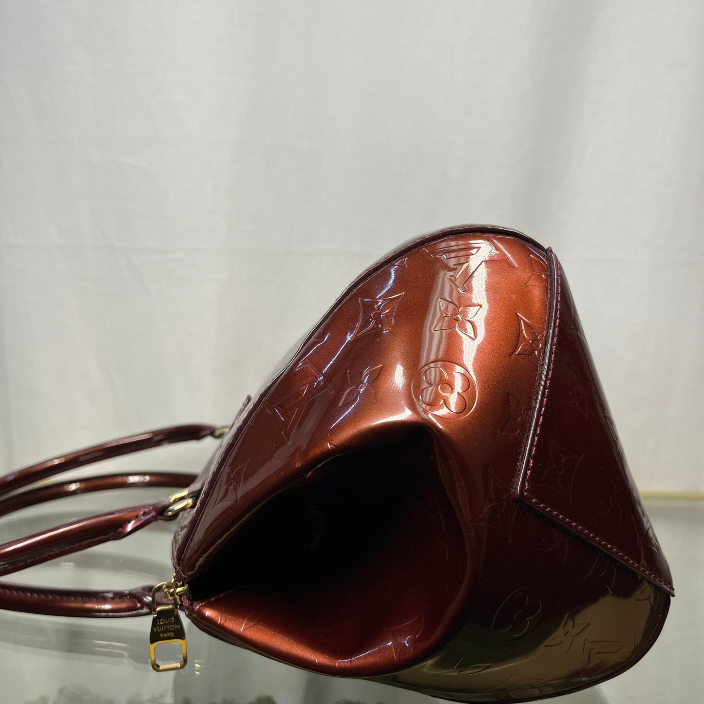 LOUIS VUITTON Vernis Sherwood GM