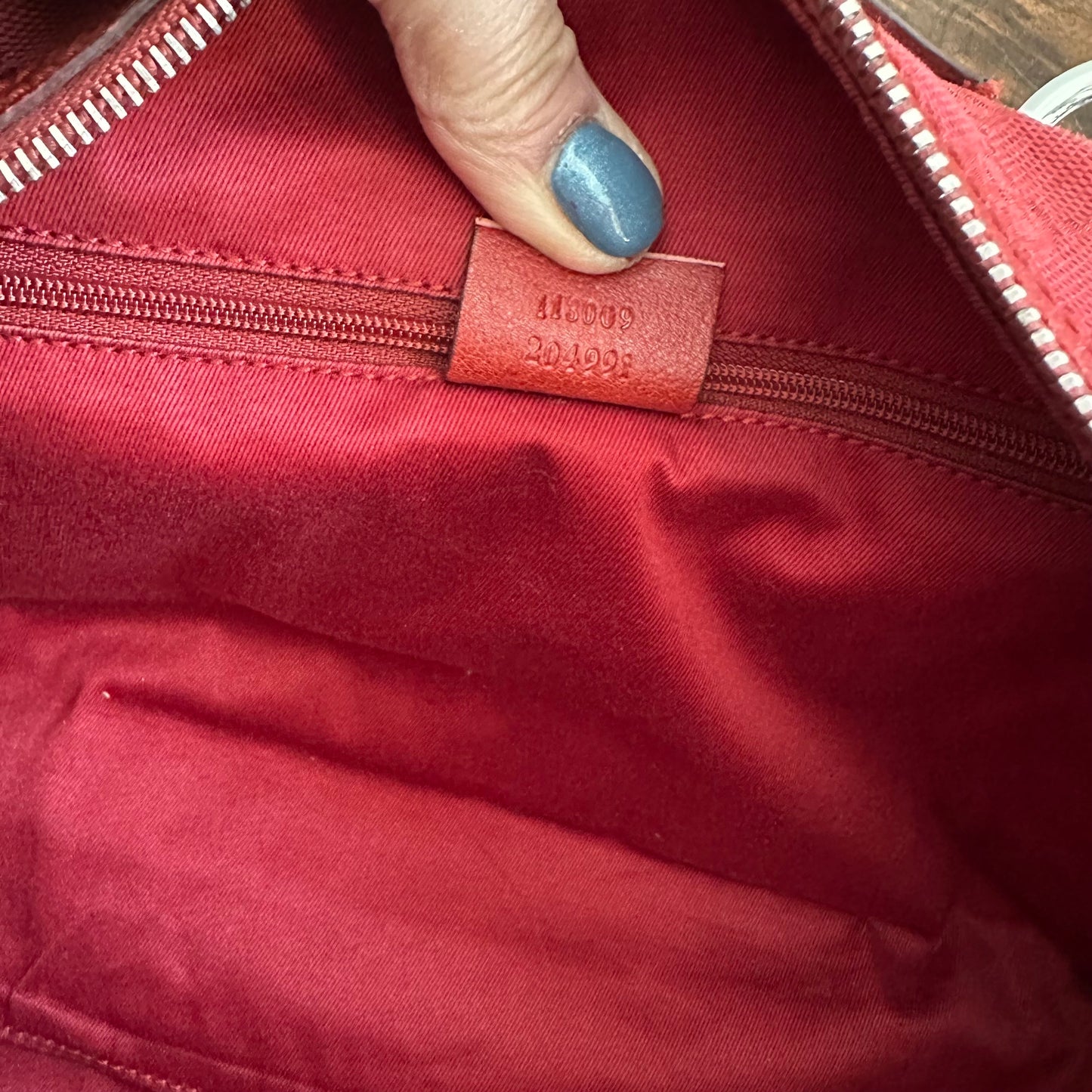 The Full Falcon Crossbody/Handbag - Orvis bags Gucci in Red Canvas