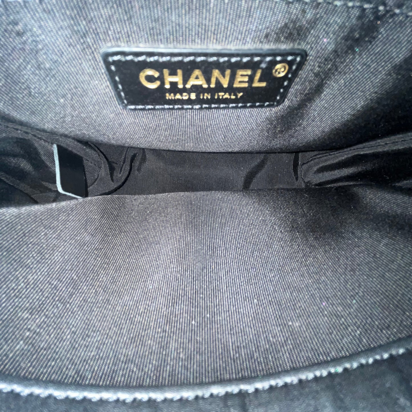 CHANEL Quilted Stitched Black Calfskin Single Flap Shoulder Bag