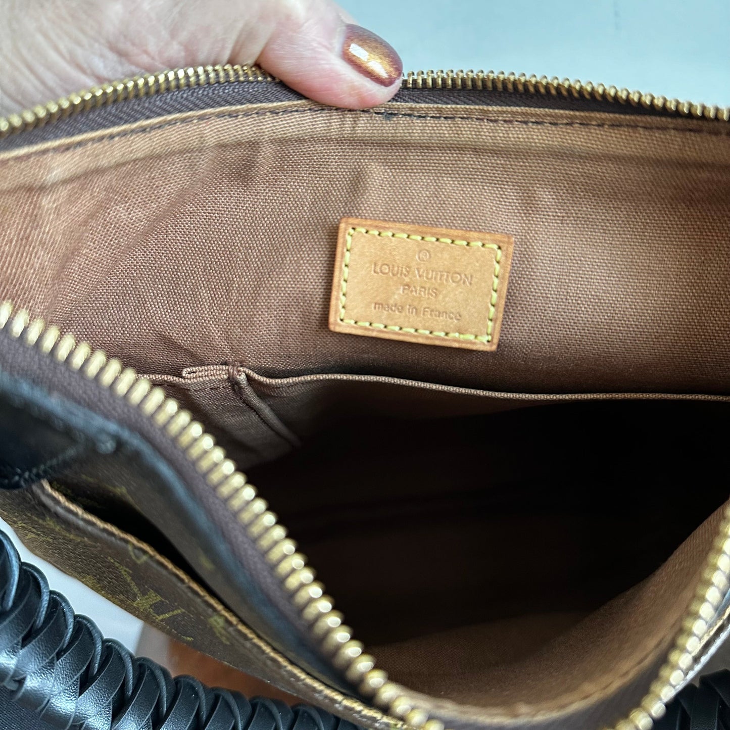 The Peacock Crossbody Handbag -Orvis bags LV in Black Monogram
