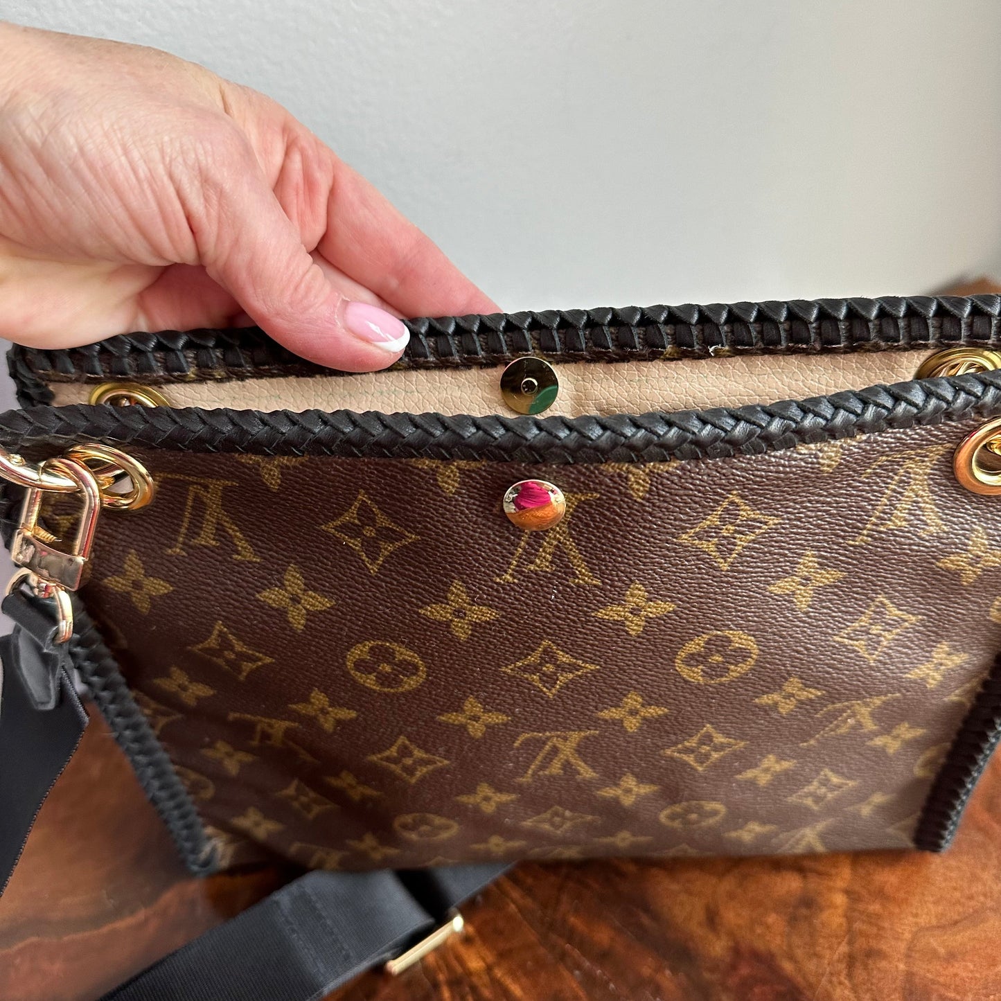 The Swan Crossbody -Orvis bags LV Monogram in Black