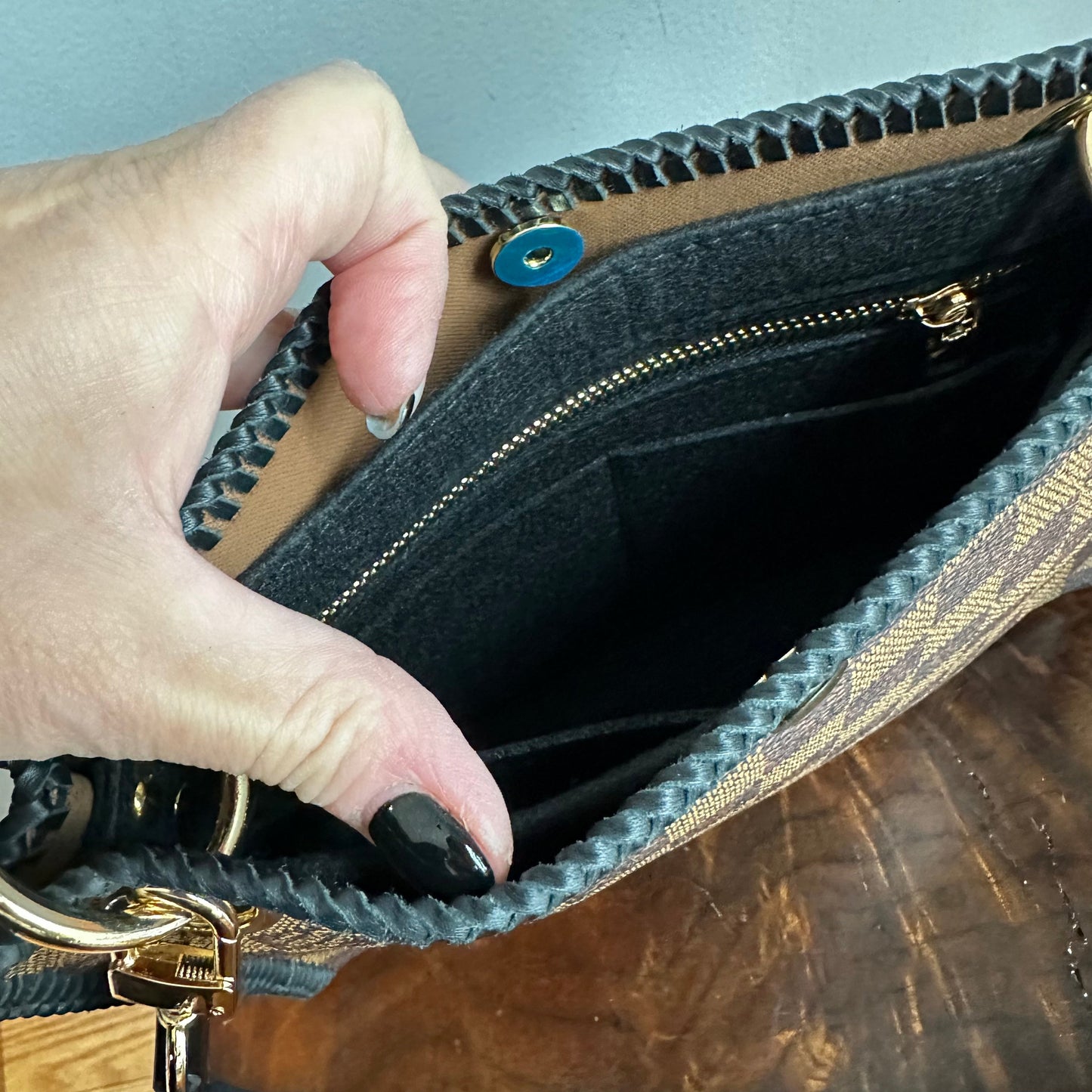 The Swan Crossbody -Orvis bags Damier in Black