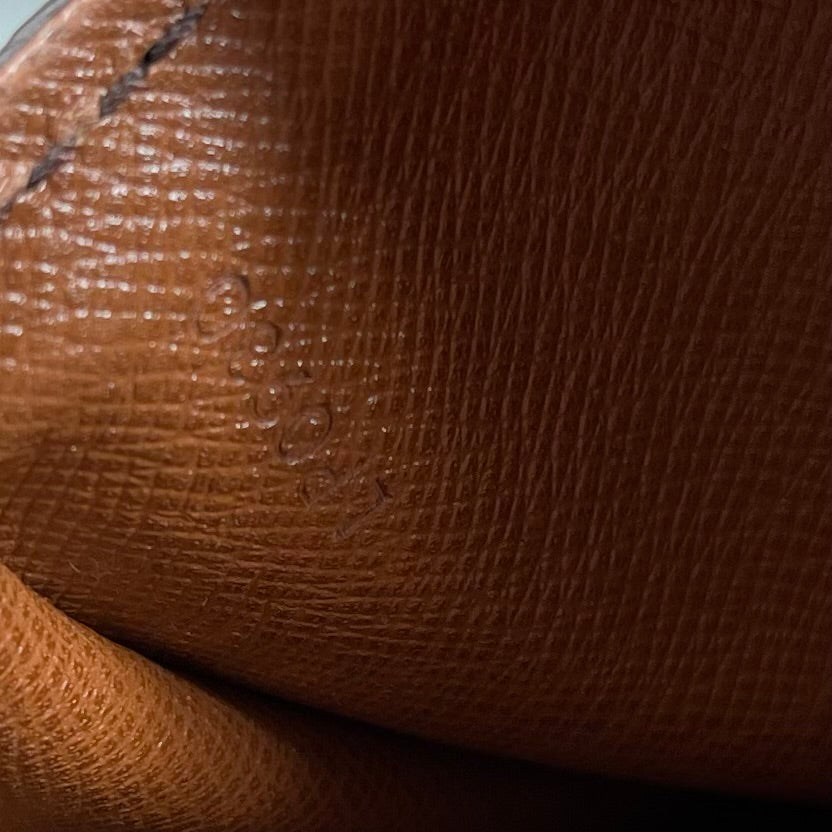 LOUIS VUITTON Brown Monogram Canvas Saint Cloud PM Bag
