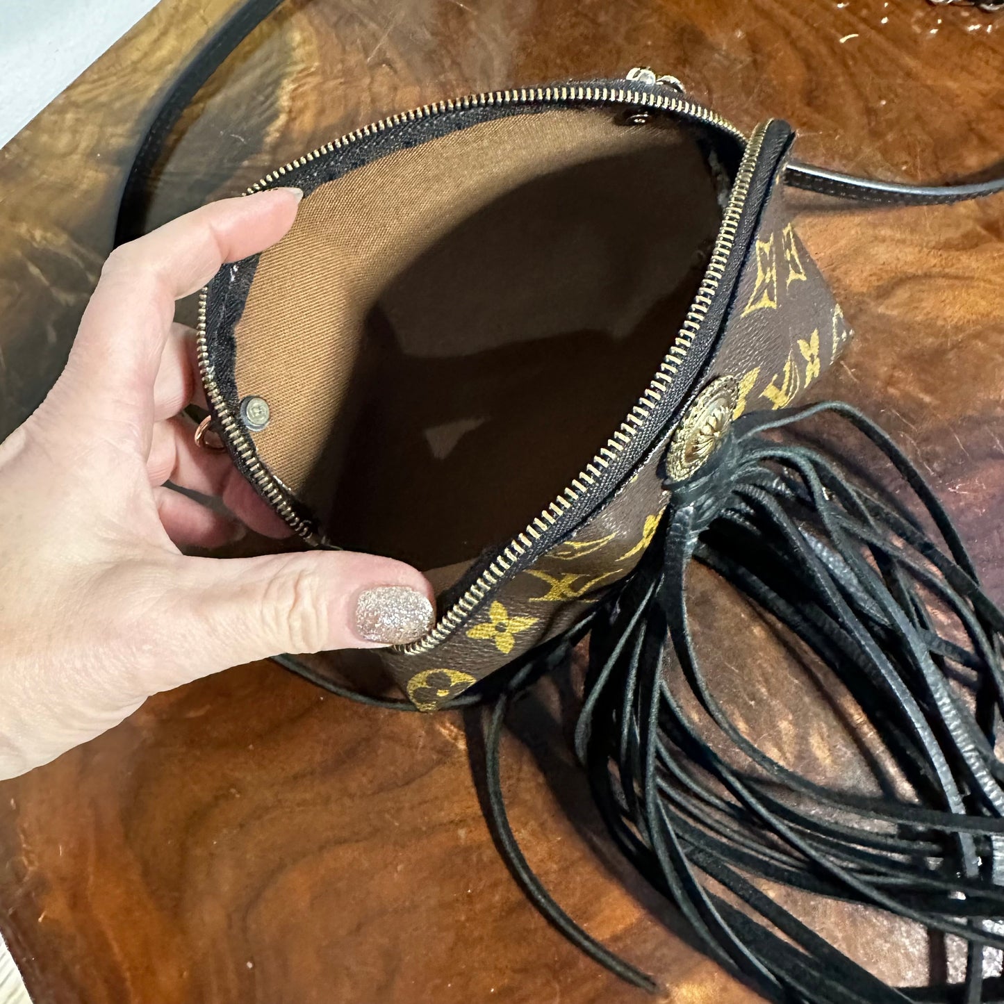 The Junco Crossbody -Orvis bags Monogram in Black Fringe