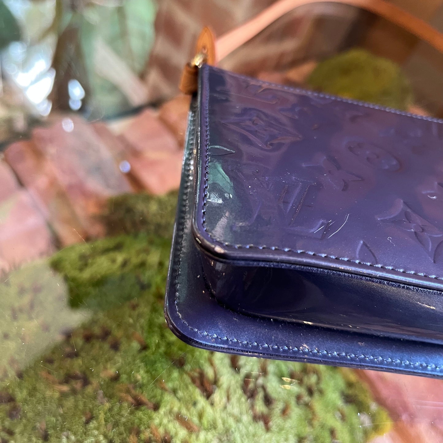 LOUIS VUITTON Lexington Purple Monogram Pochette