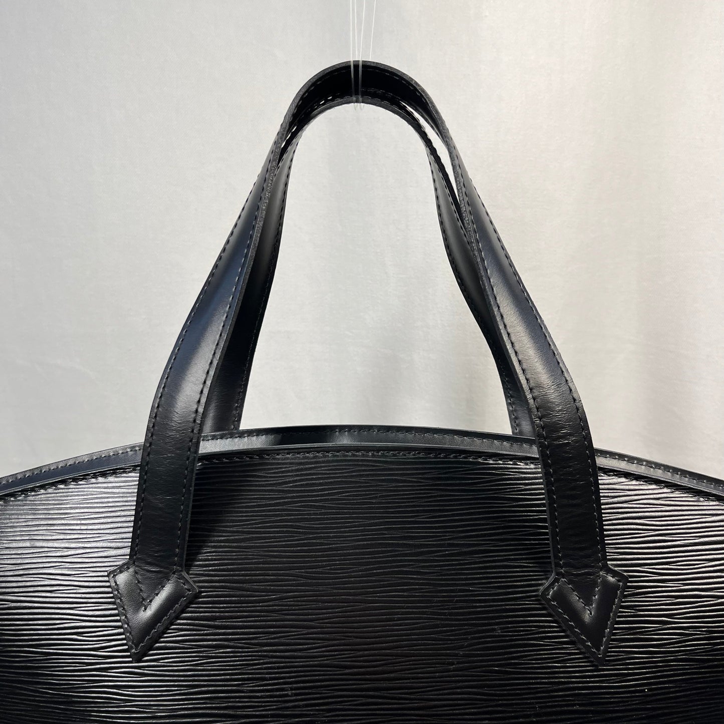 LOUIS VUITTON Saint Jacques PM Epi Black