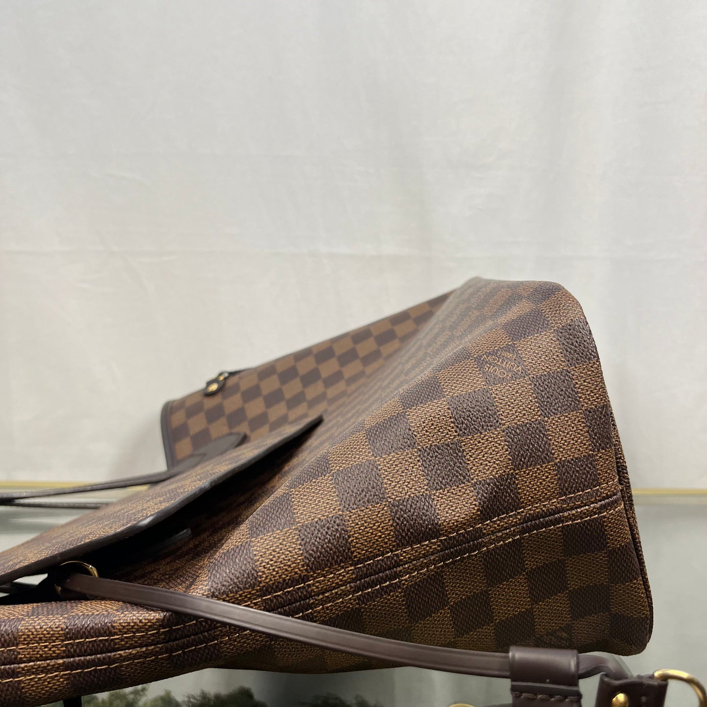 LOUIS VUITTON Neverfull MM Damier Ebene Tote
