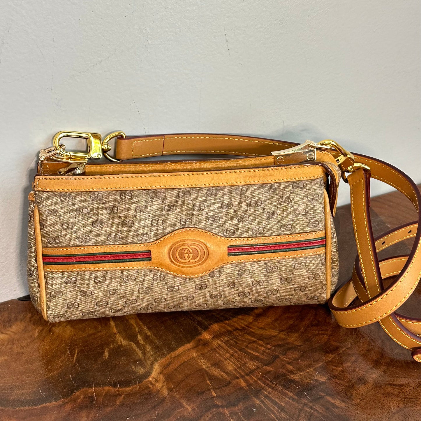 The Junco Crossbody -Orvis bags Micro GG Gucci Bag
