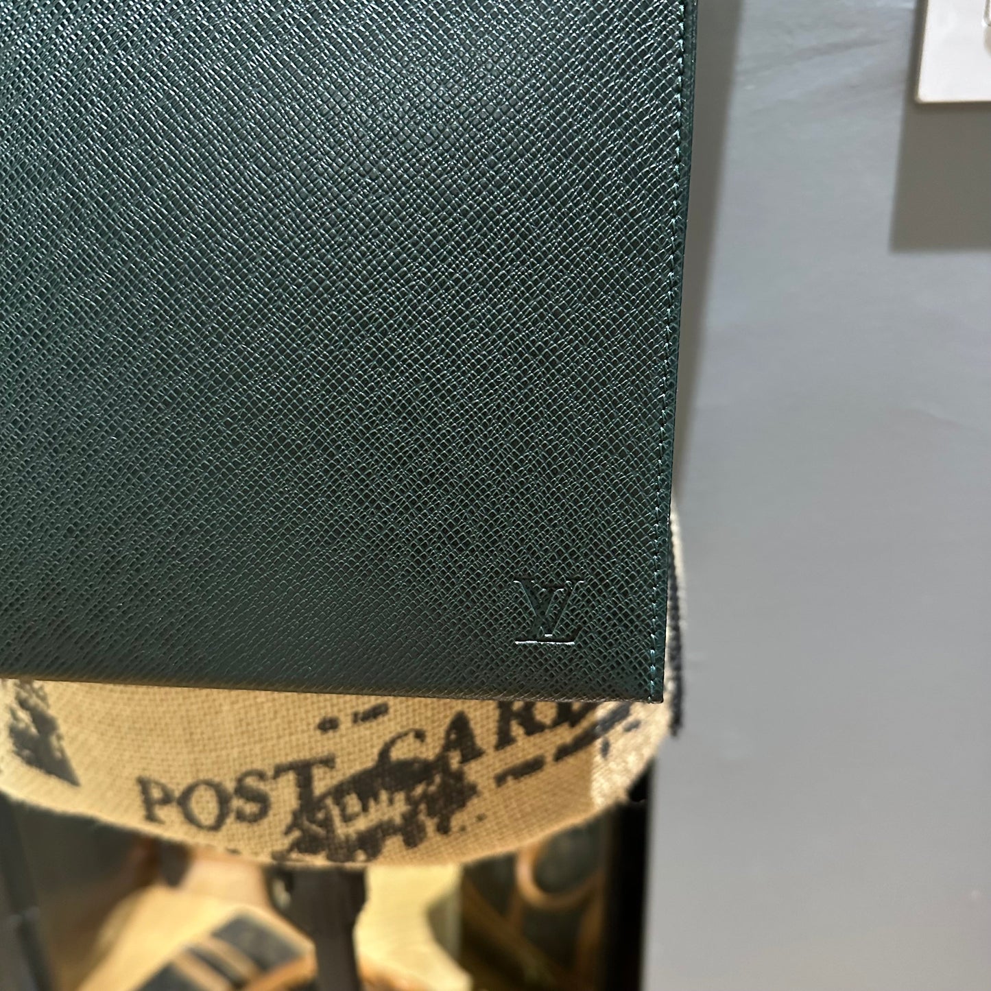 The Swan Crossbody -Orvis bags LV Taiga Leather in Dark Green