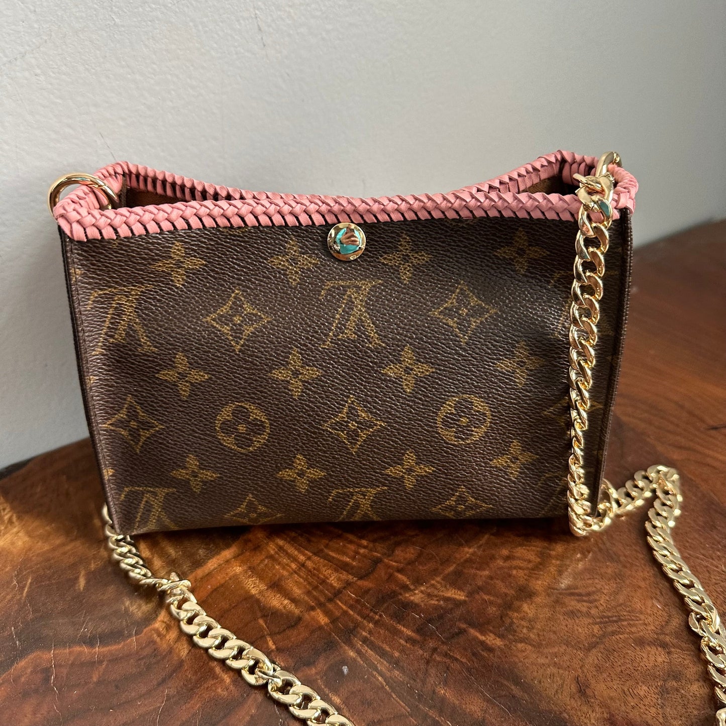 The Cygnet Crossbody Handbag -Orvis bags LV Monogram in Blush Pink