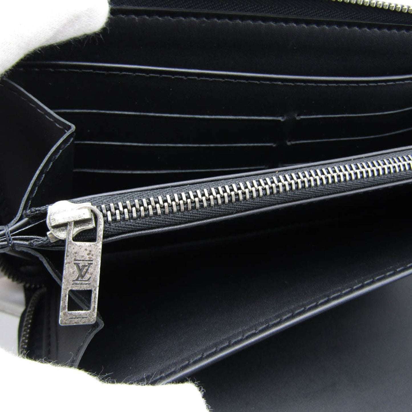 Louis Vuitton Portefeuille Zippy Grey Leather Wallet