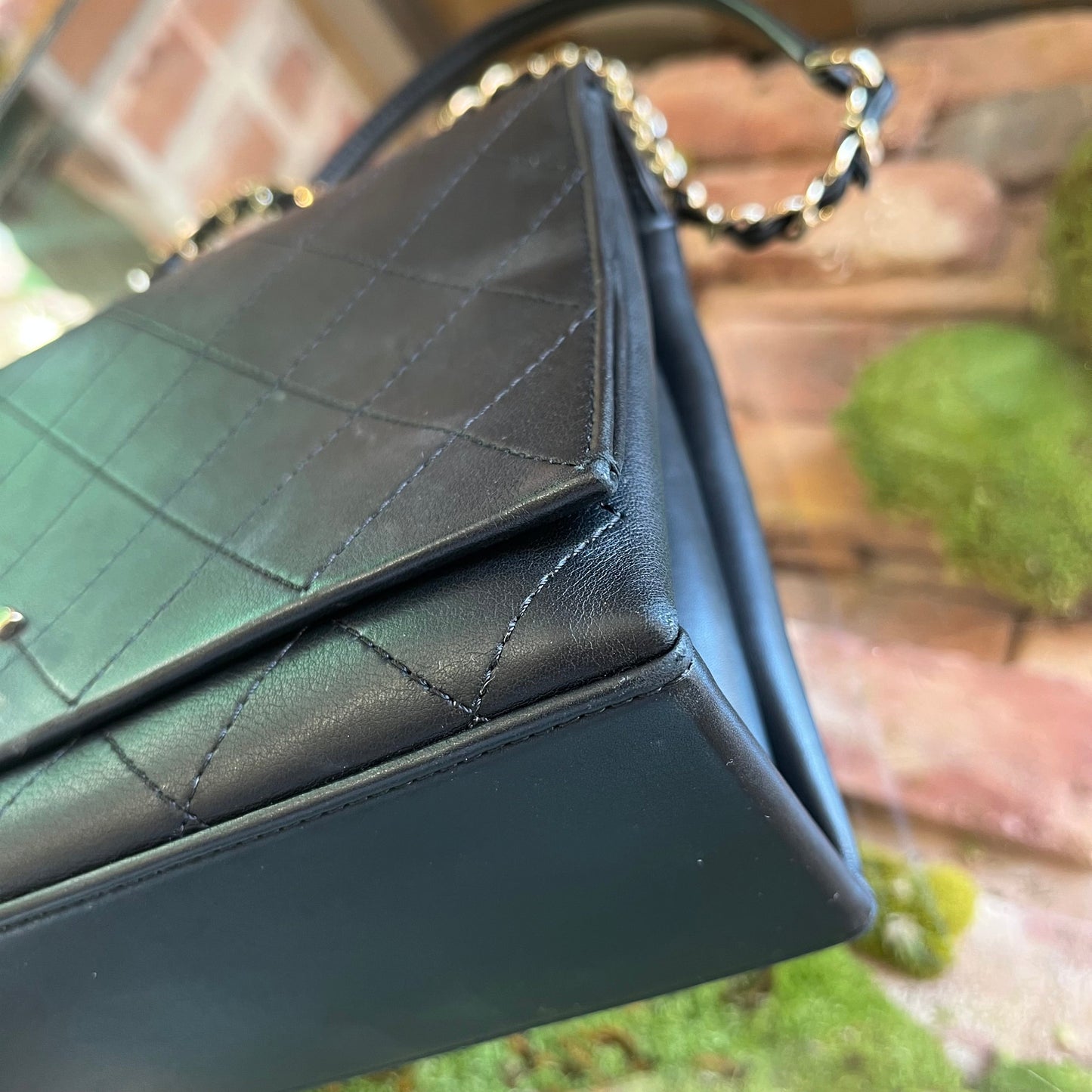 CHANEL Quilted Stitched Black Calfskin Single Flap Shoulder Bag