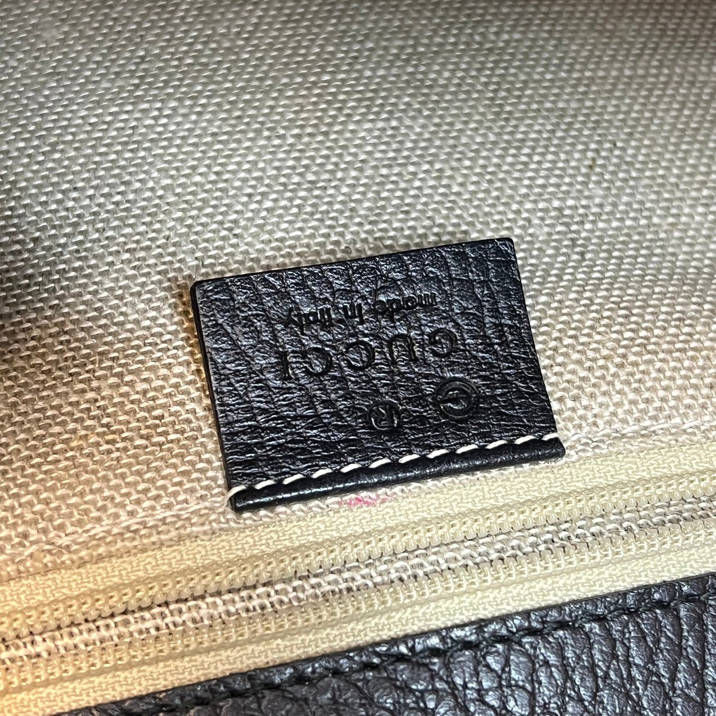GUCCI Interlocking G Black Dollar Calfskin Shoulder Bag