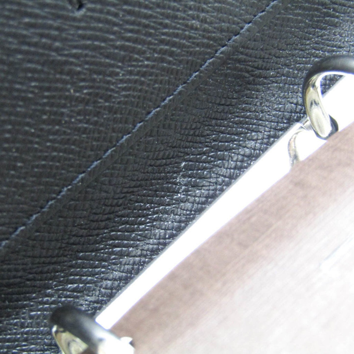 Louis Vuitton Agenda Mm Black Leather Wallet