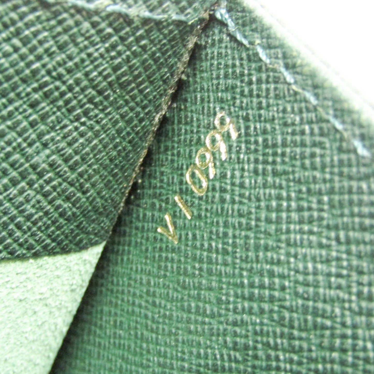 Louis Vuitton Taiga Green Leather Briefcase Bag