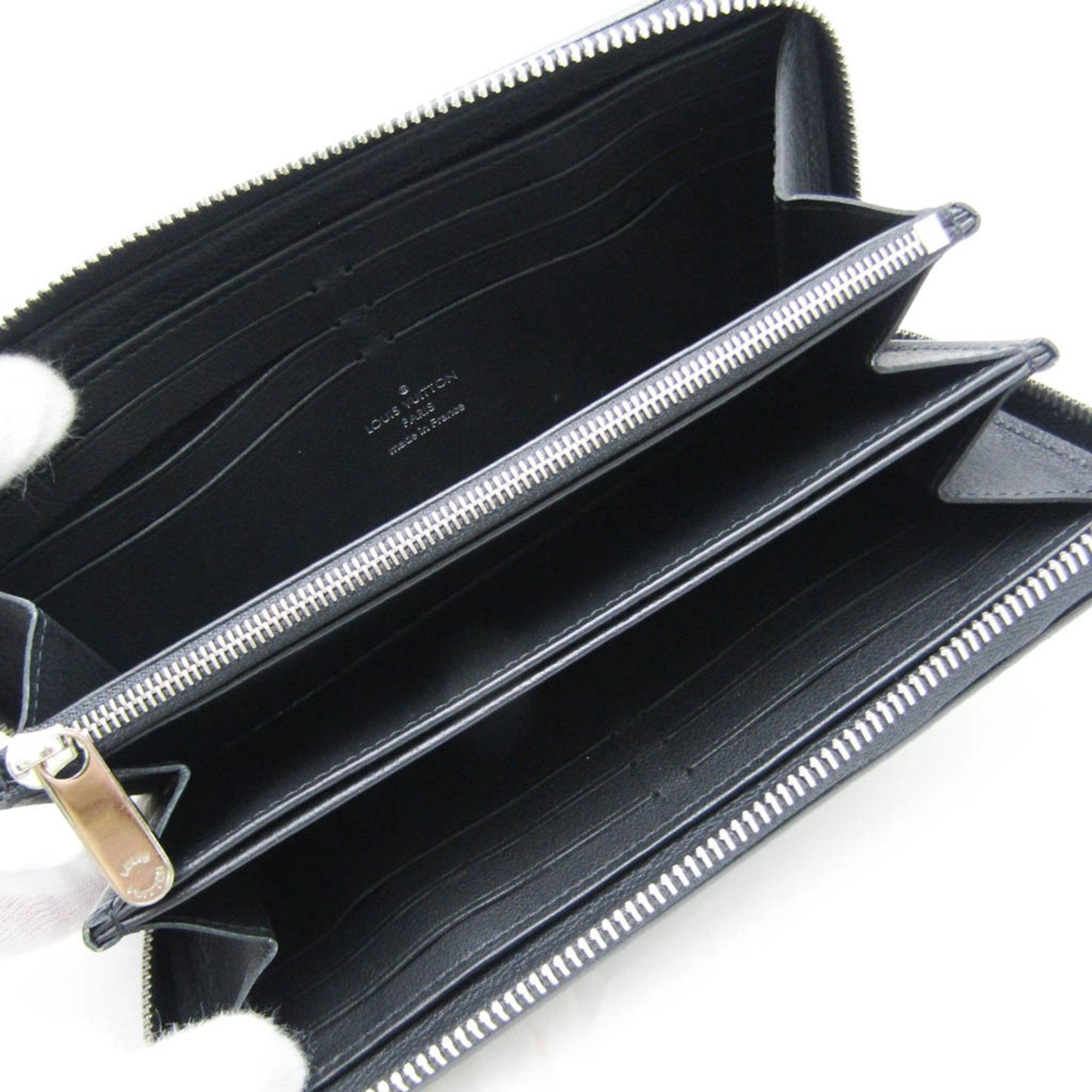 Louis Vuitton Zippy Wallet Black Leather Wallet