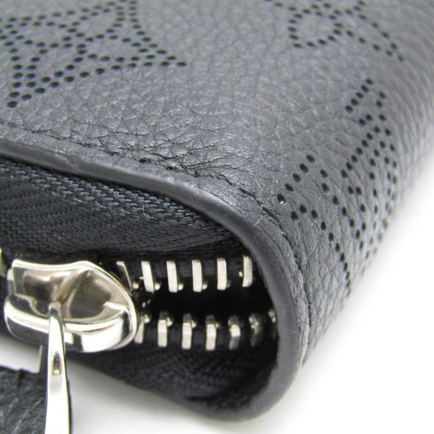 Louis Vuitton Zippy Wallet Black Leather Wallet