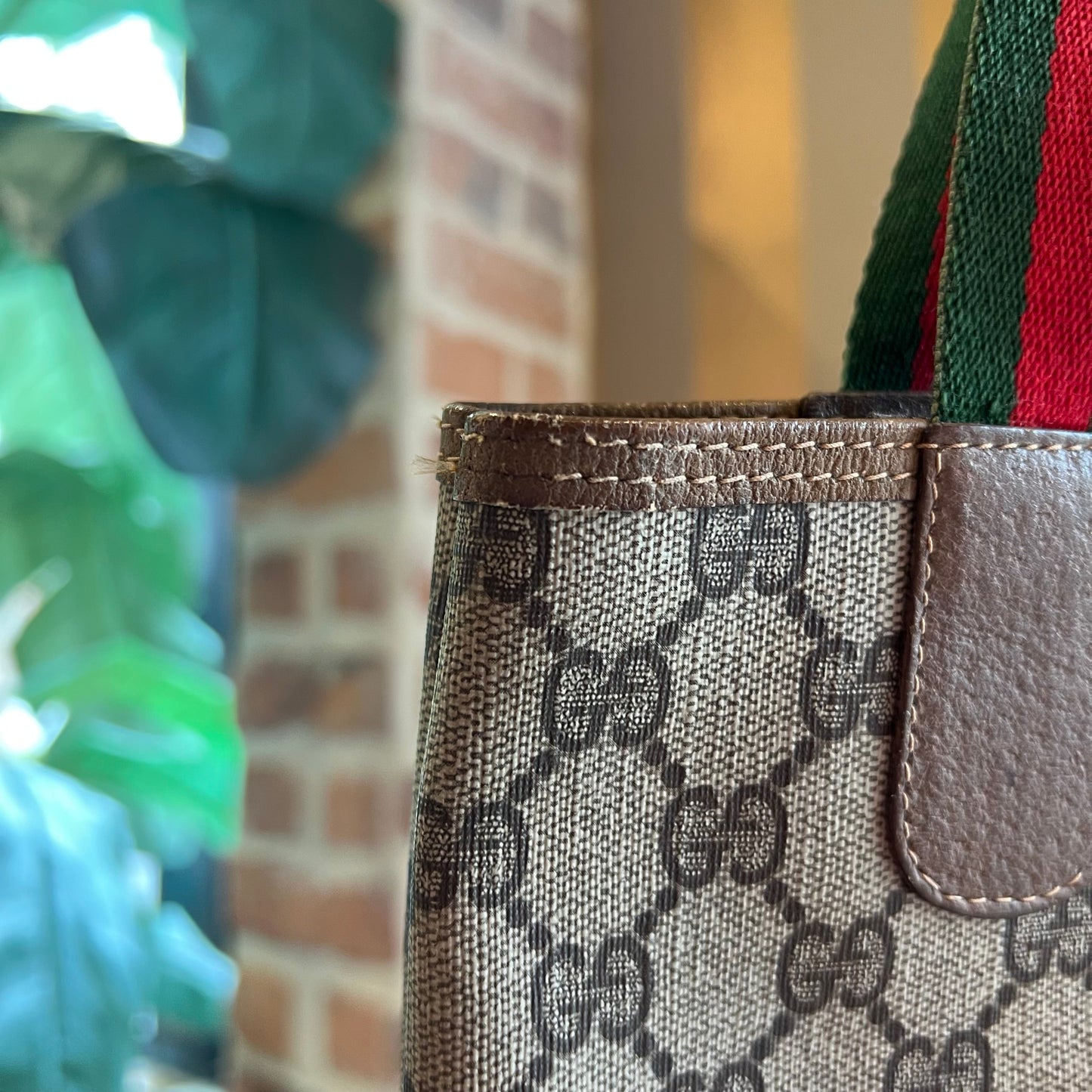 GUCCI Sherry Line Beige Brown GG Supreme Coated Canvas Vintage Web Tote Bag