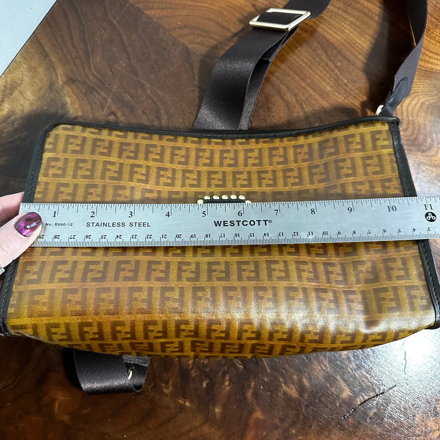 The Swan Crossbody -Orvis bags Fendi in Brown