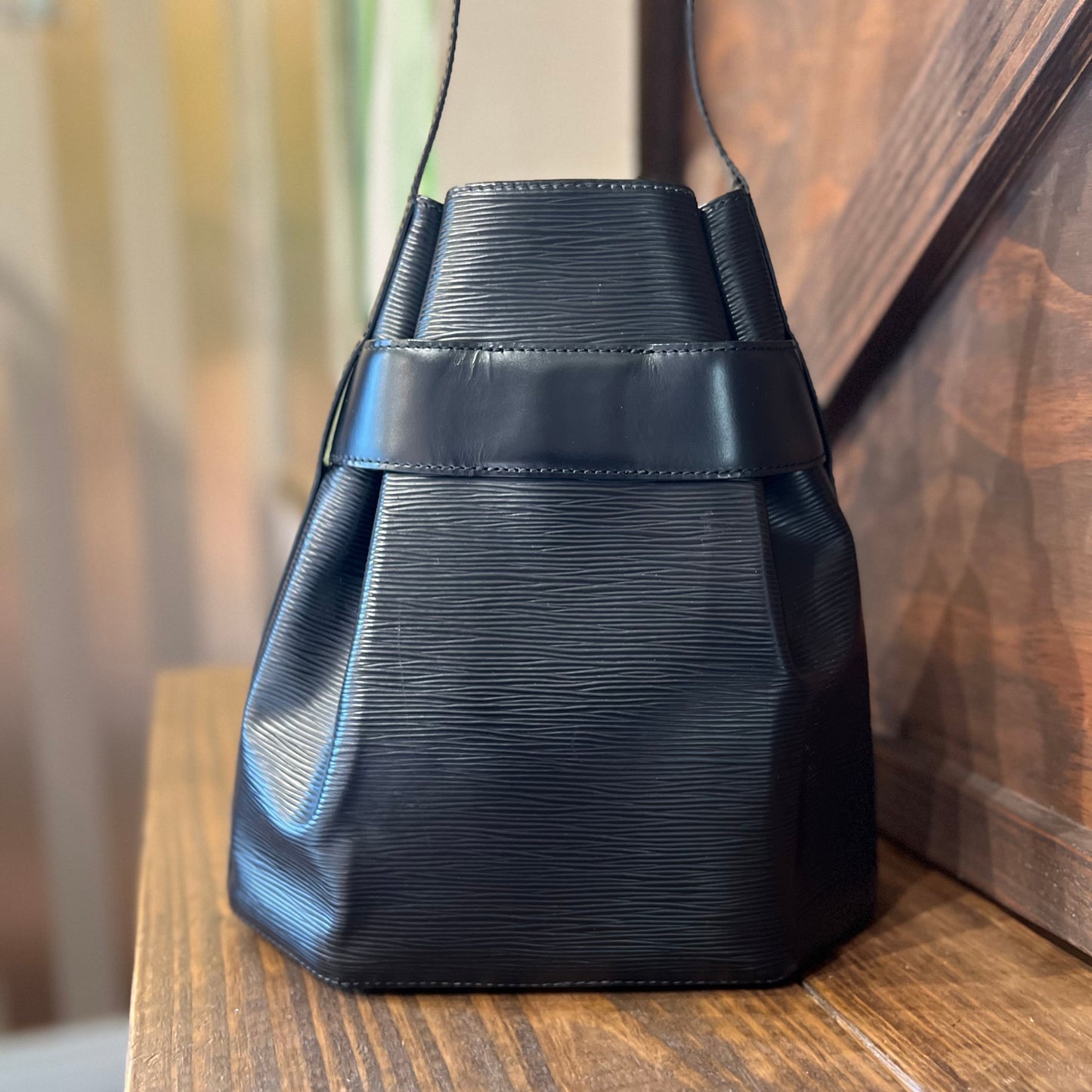 LOUIS VUITTON Sac D'Epaule PM Black Epi Leather Bucket Bag