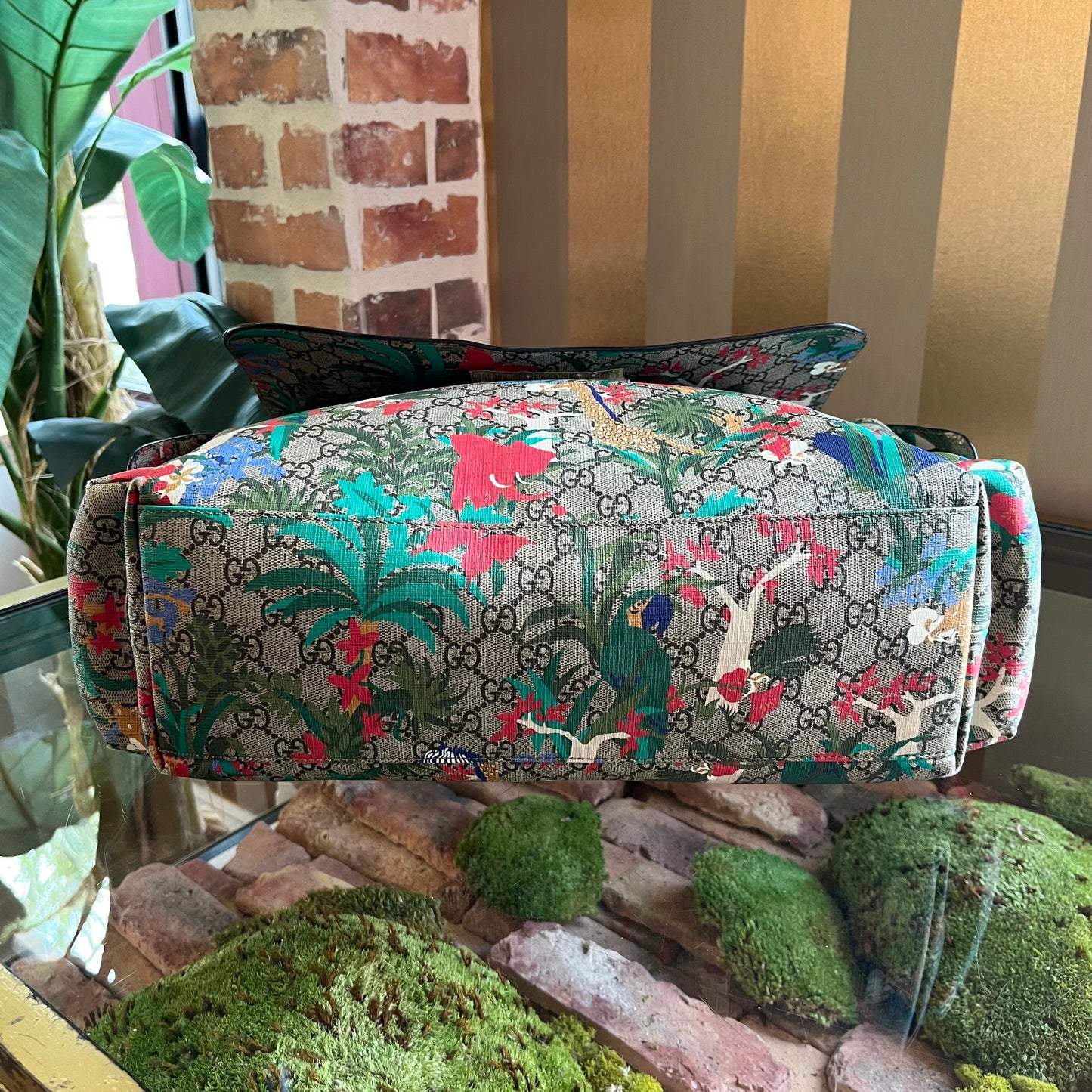 GUCCI GG Supreme Monogram Jungle Green Diaper Bag