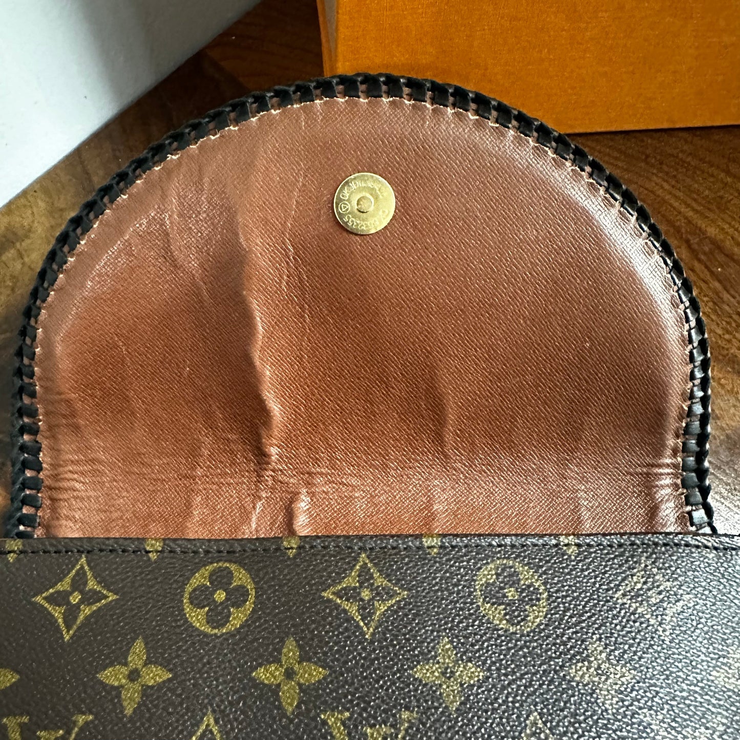 The Dove Crossbody -Orvis bags Monogram LV in Black