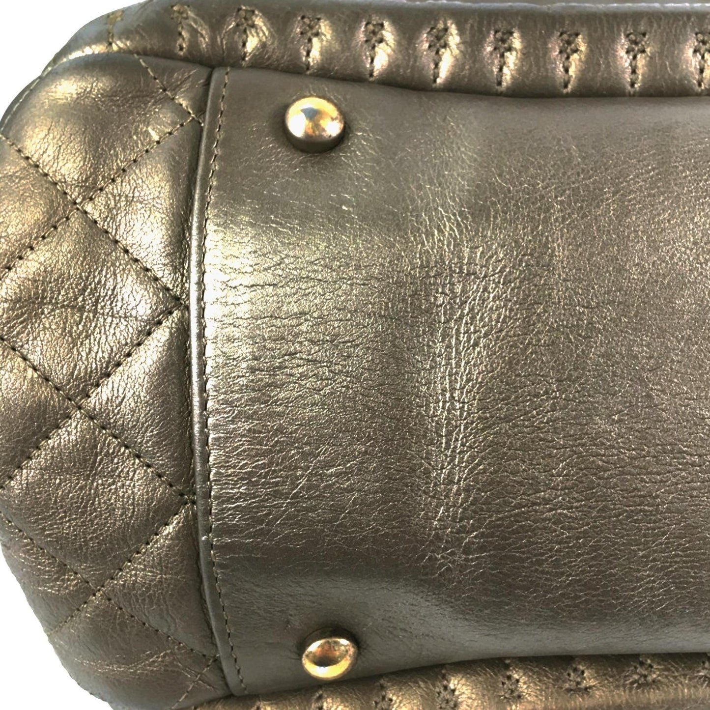 Chanel CC Quilted Calfskin Istanbul Tote (SHG-d6Lzss)