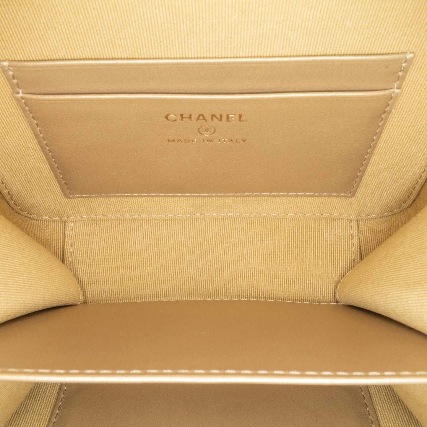 Chanel CC Quilted Lambskin Pearl Crush Camera Bag