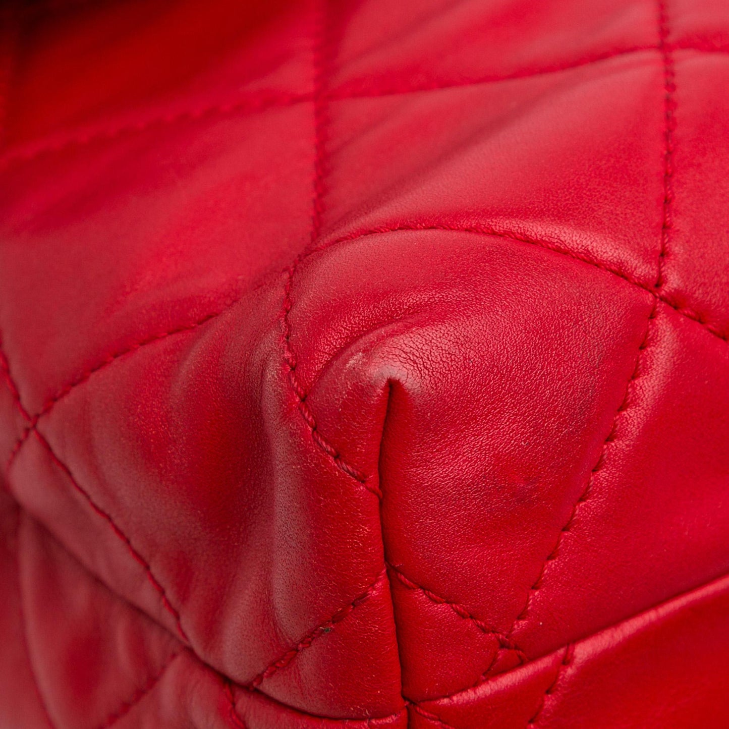 Chanel Calfskin In The Business Flap (SHG-qph0Di)